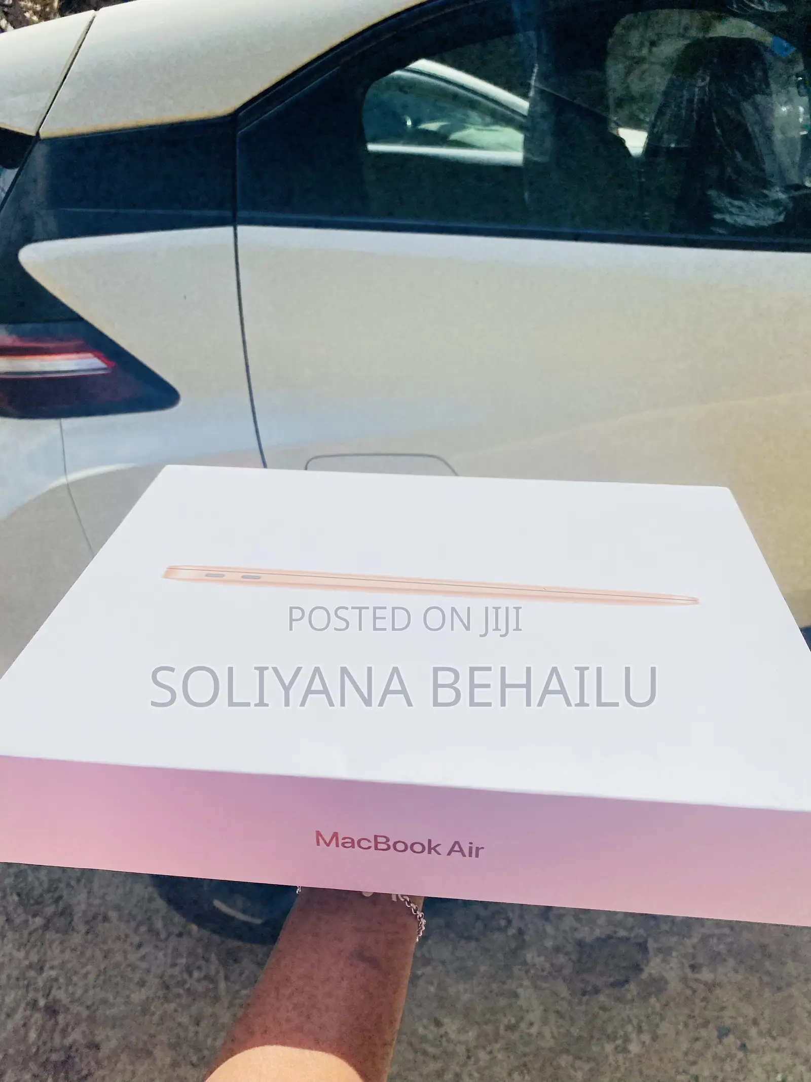 New Laptop Apple MacBook Air 2020 M1 8GB Apple M1 SSD 512GB