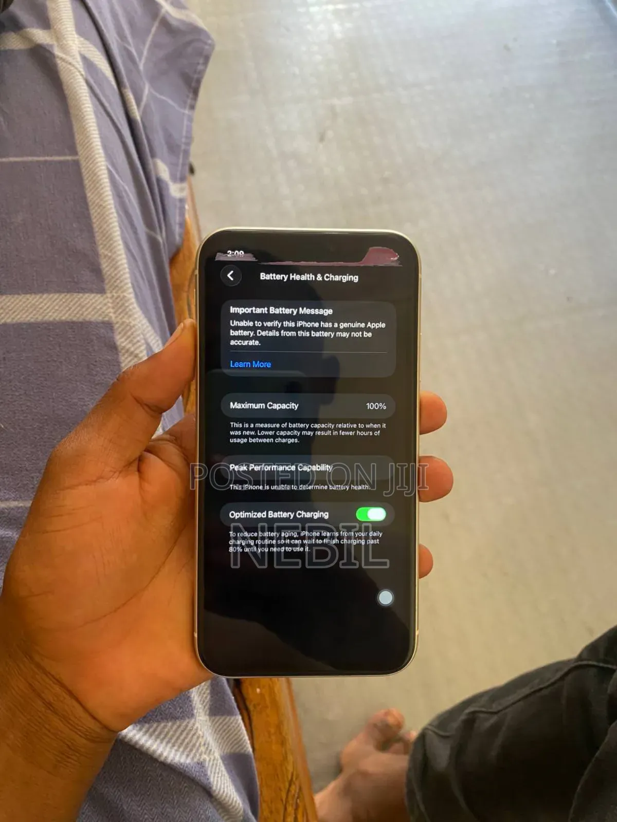 New Apple iPhone 11 64 GB White