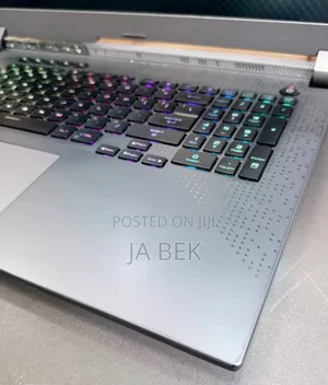 New Laptop Asus G71G 32GB AMD Ryzen 9 SSD 1T