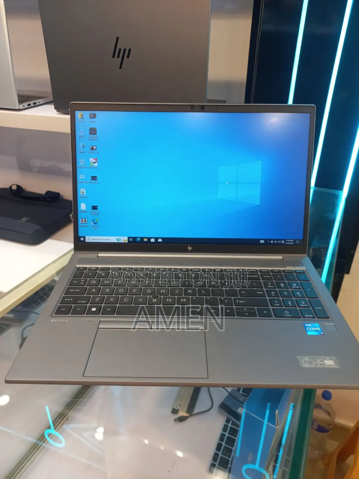 New Laptop HP ZBook Studio G8 16GB Intel Core i7 SSD 512GB