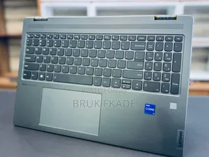 New Laptop Lenovo Yoga 7i 16GB Intel Core i7 SSD 512GB