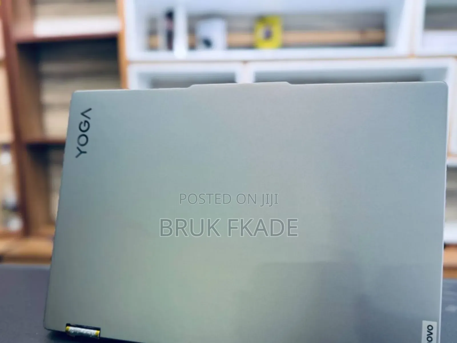 New Laptop Lenovo Yoga 7i 16GB Intel Core i7 SSD 512GB