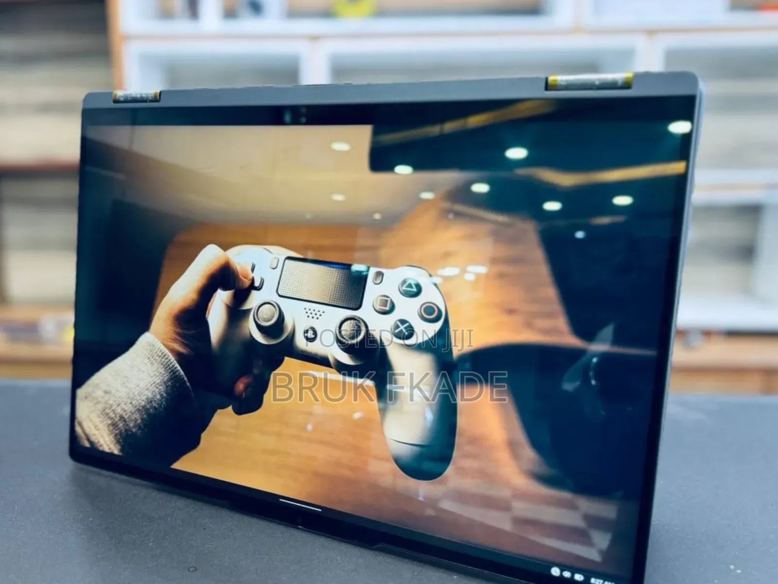 New Laptop Lenovo Yoga 7i 16GB Intel Core i7 SSD 512GB