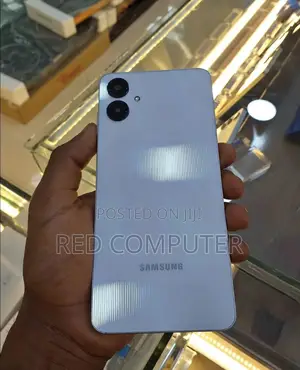 New Samsung Galaxy A06 128 GB White