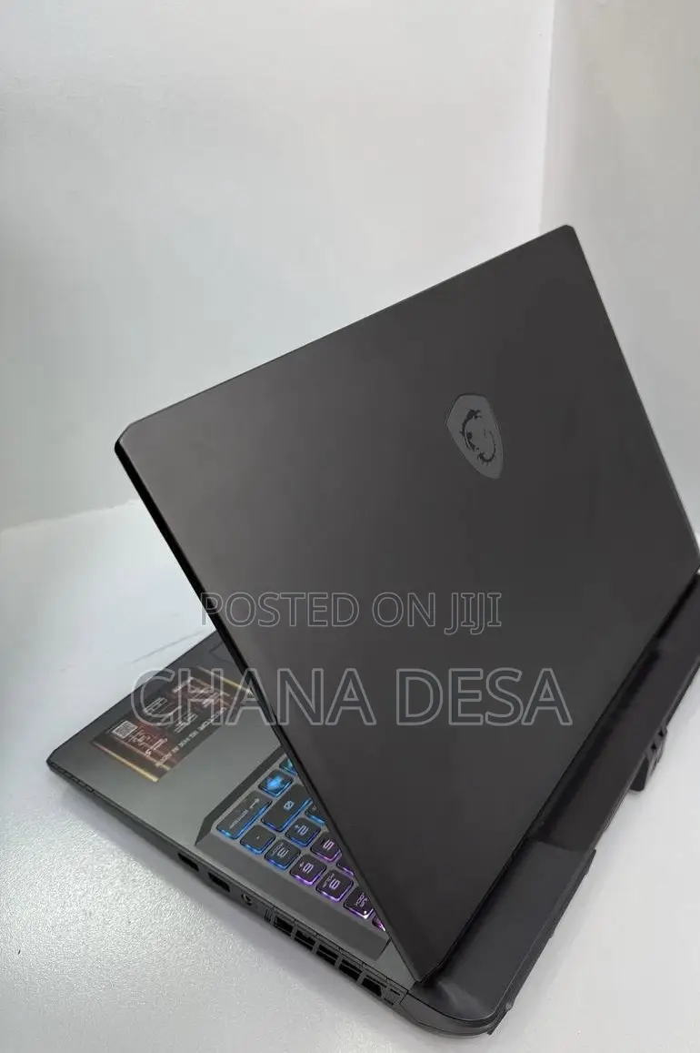 New Laptop MSI Vector 16 HX AI A2XWIG 32GB Intel Core Ultra 7 SSD 512GB
