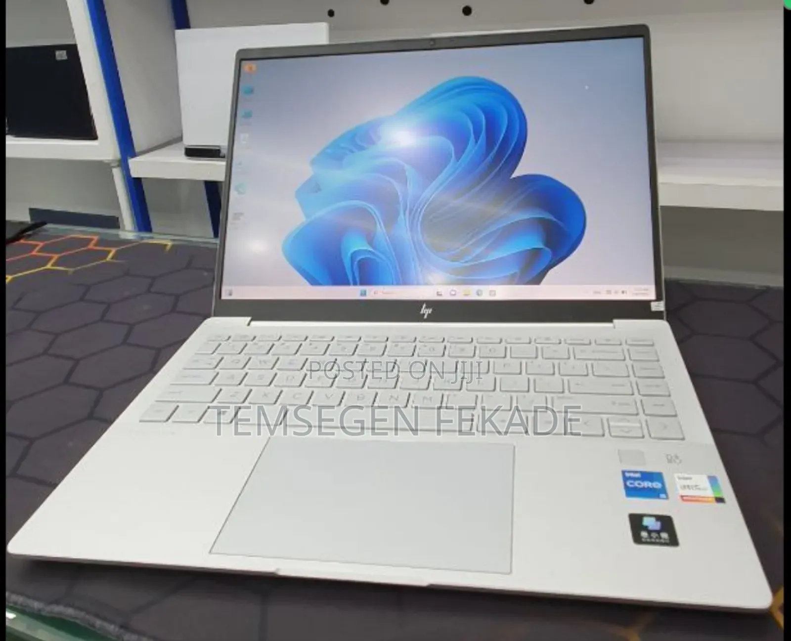 New Laptop HP Pavilion 13z 16GB Intel Core i5 SSD 1T
