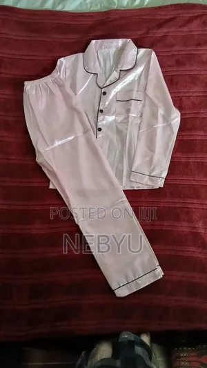 Womens Rose Pyjama