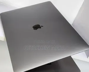 New Laptop Apple MacBook Pro 2019 32GB Intel Core i9 SSD 2T