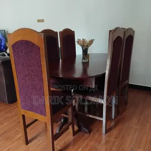 Wooden Dinning Table