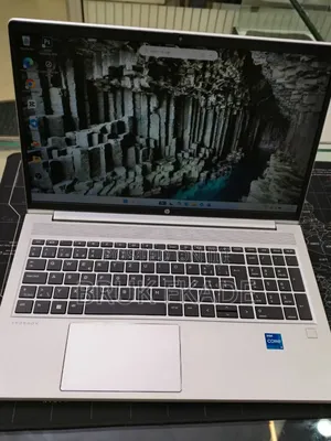 New Laptop HP EliteBook 840 16GB Intel Core i5 SSD 512GB