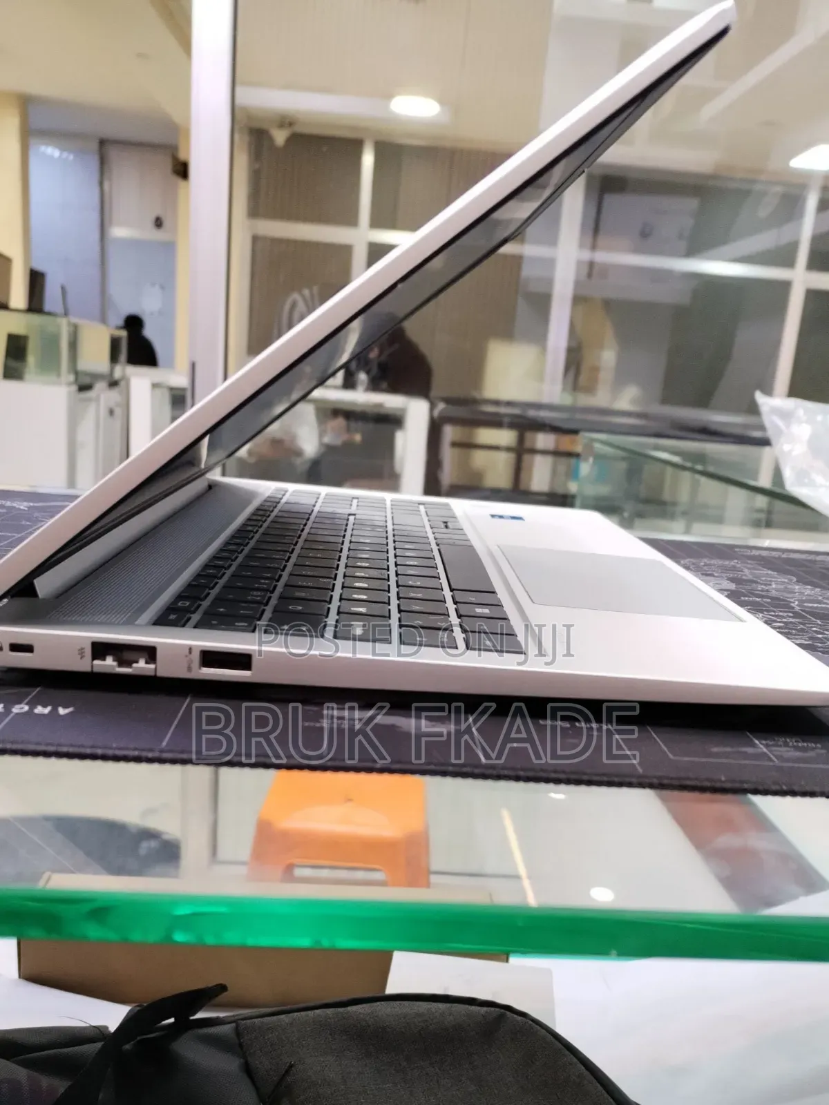 New Laptop HP EliteBook 840 16GB Intel Core i5 SSD 512GB