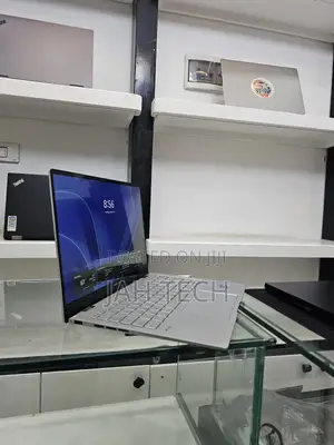 New Laptop Asus ZenBook UX310UQ 16GB Intel Core i7 SSD 512GB