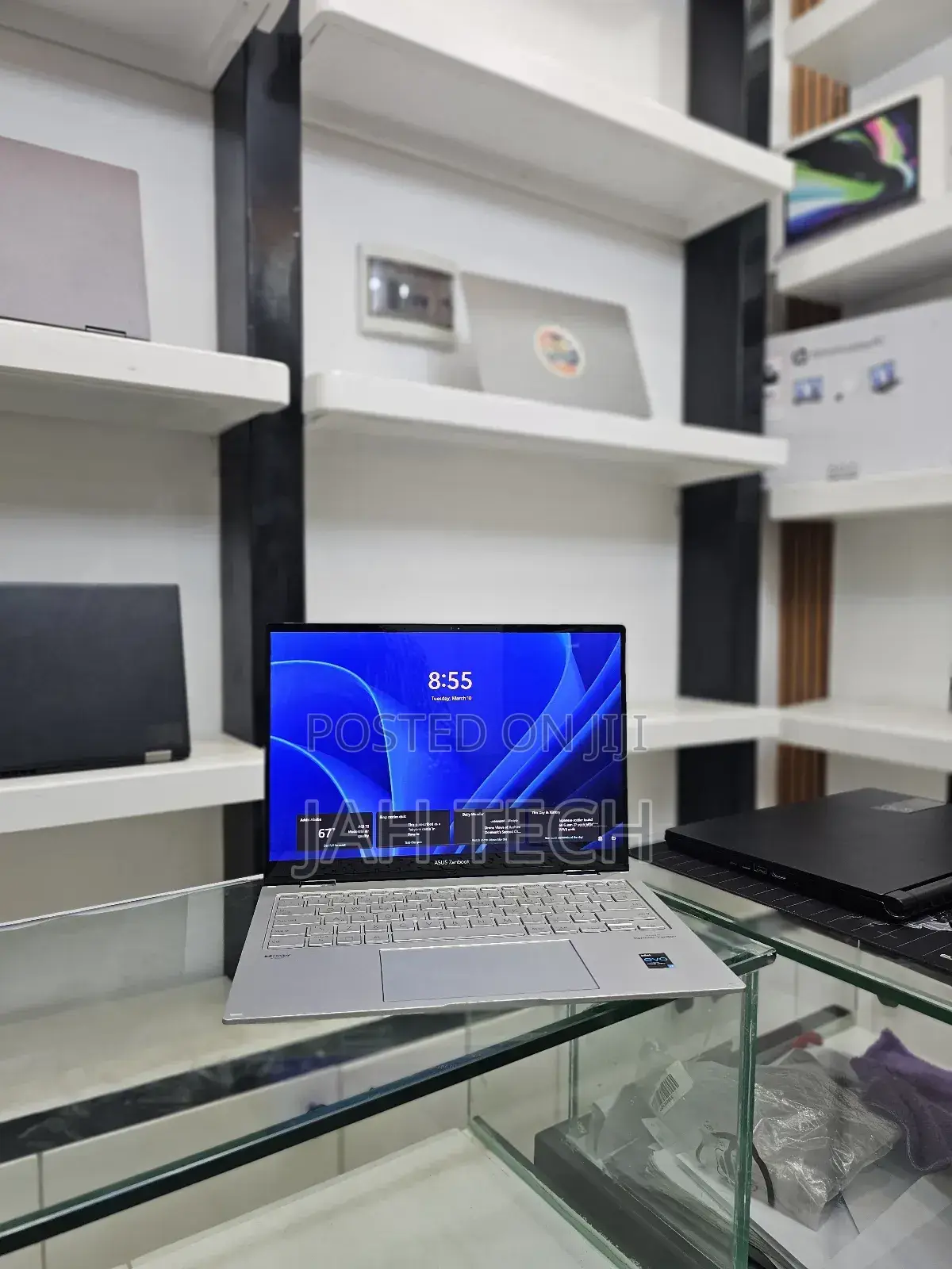 New Laptop Asus ZenBook UX310UQ 16GB Intel Core i7 SSD 512GB