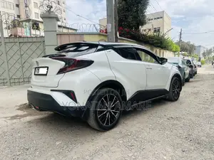Toyota C-HR 2019 White