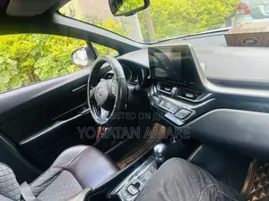 Toyota C-HR 2019 White