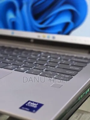 New Laptop HP ProBook 440 G1 16GB Intel Core Ultra 5 SSD 512GB