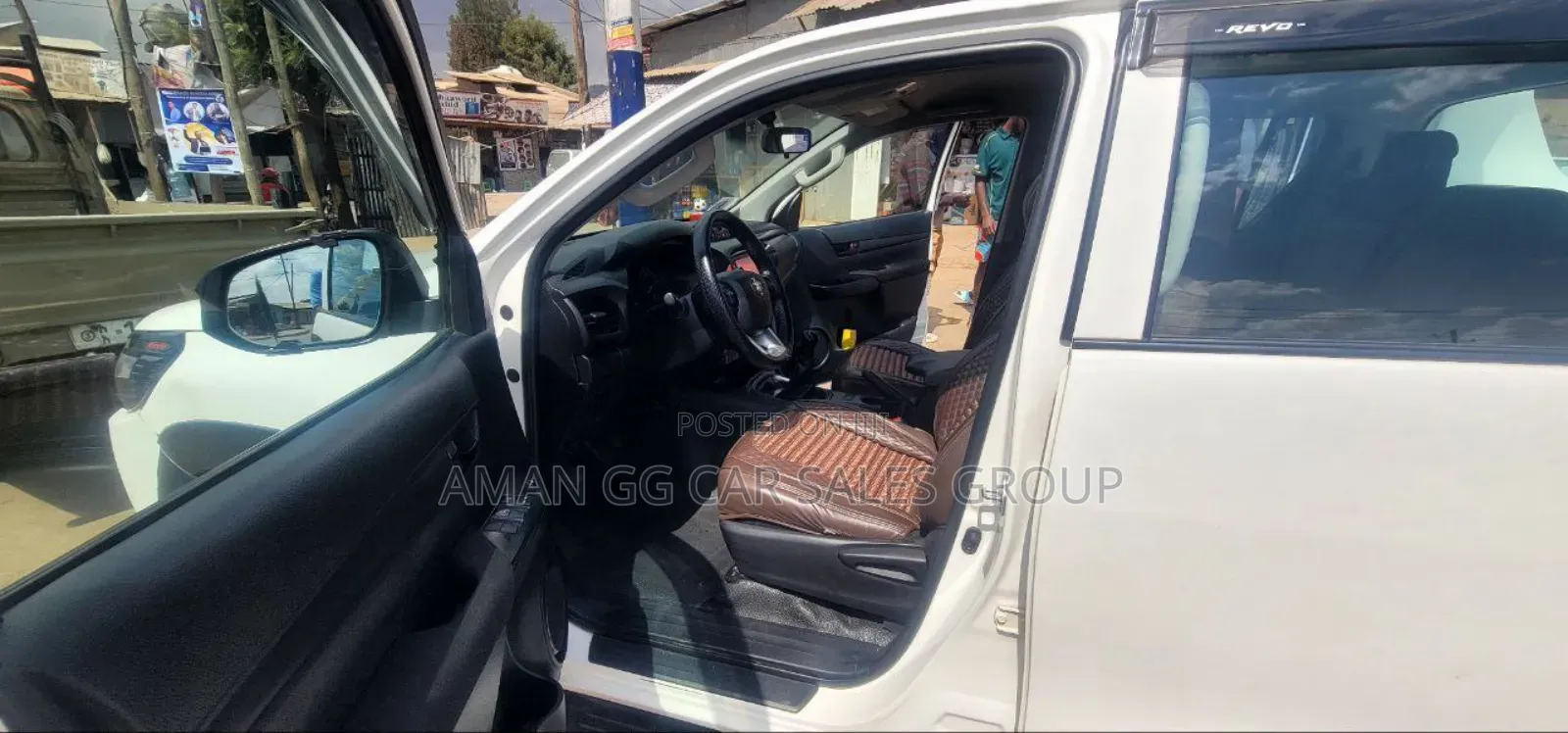Toyota Hilux 2020 White