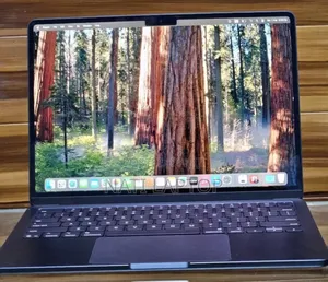 New Laptop Apple MacBook Air 2025 M4 13-inch 16GB Apple M4 SSD 256GB