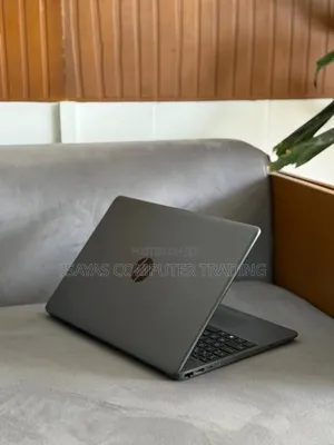 New Laptop HP Stream Notebook 8GB Intel Core i3 SSD 1T