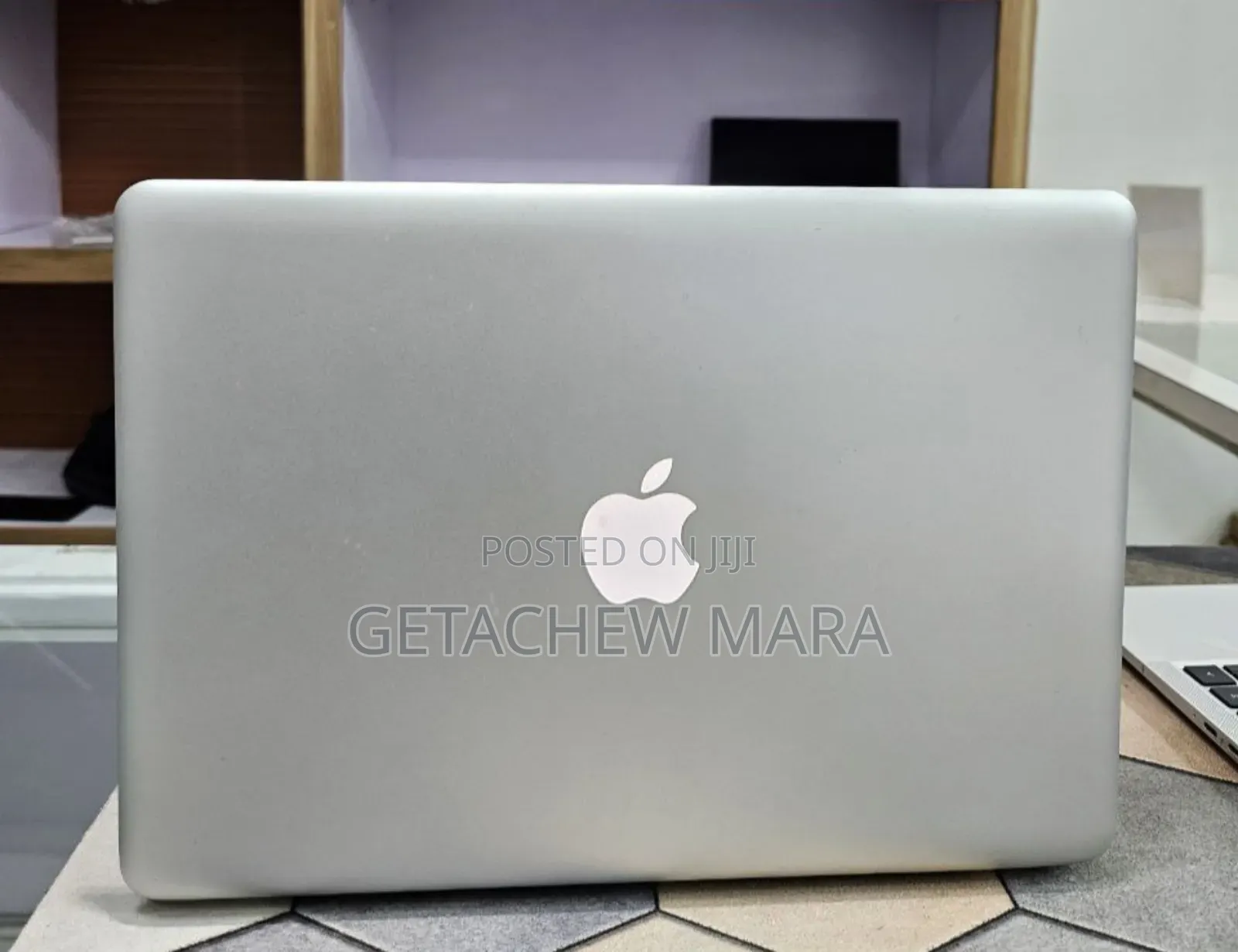 New Laptop Apple MacBook 2012 4GB Intel Core i5 SSD 500GB