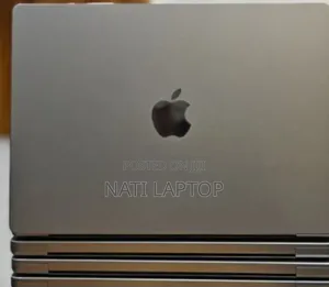 New Laptop Apple MacBook Pro M1 32GB Apple M1 Pro SSD 512GB