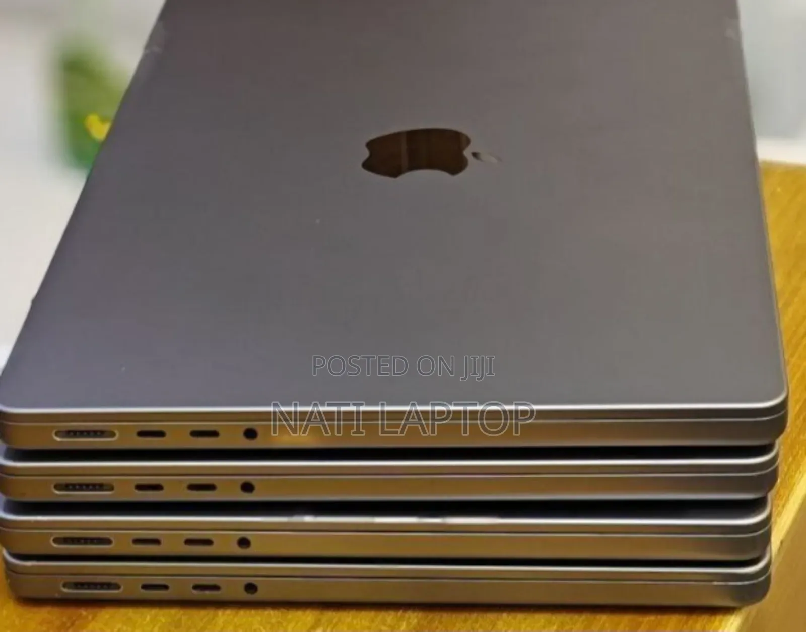 New Laptop Apple MacBook Pro M1 32GB Apple M1 Pro SSD 512GB