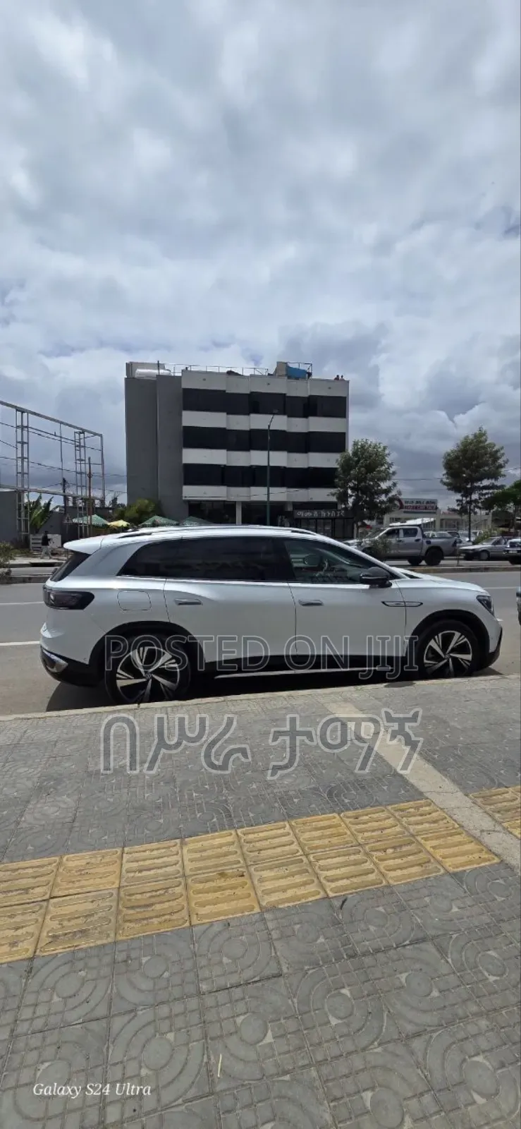 Volkswagen ID.6 2024 White