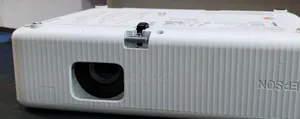 Brand New Epson Projector Model: Co-W01 With Bag