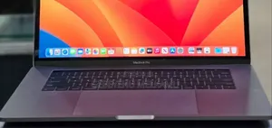 New Laptop Apple MacBook Pro 2017 16GB Intel Core i7 SSD 512GB
