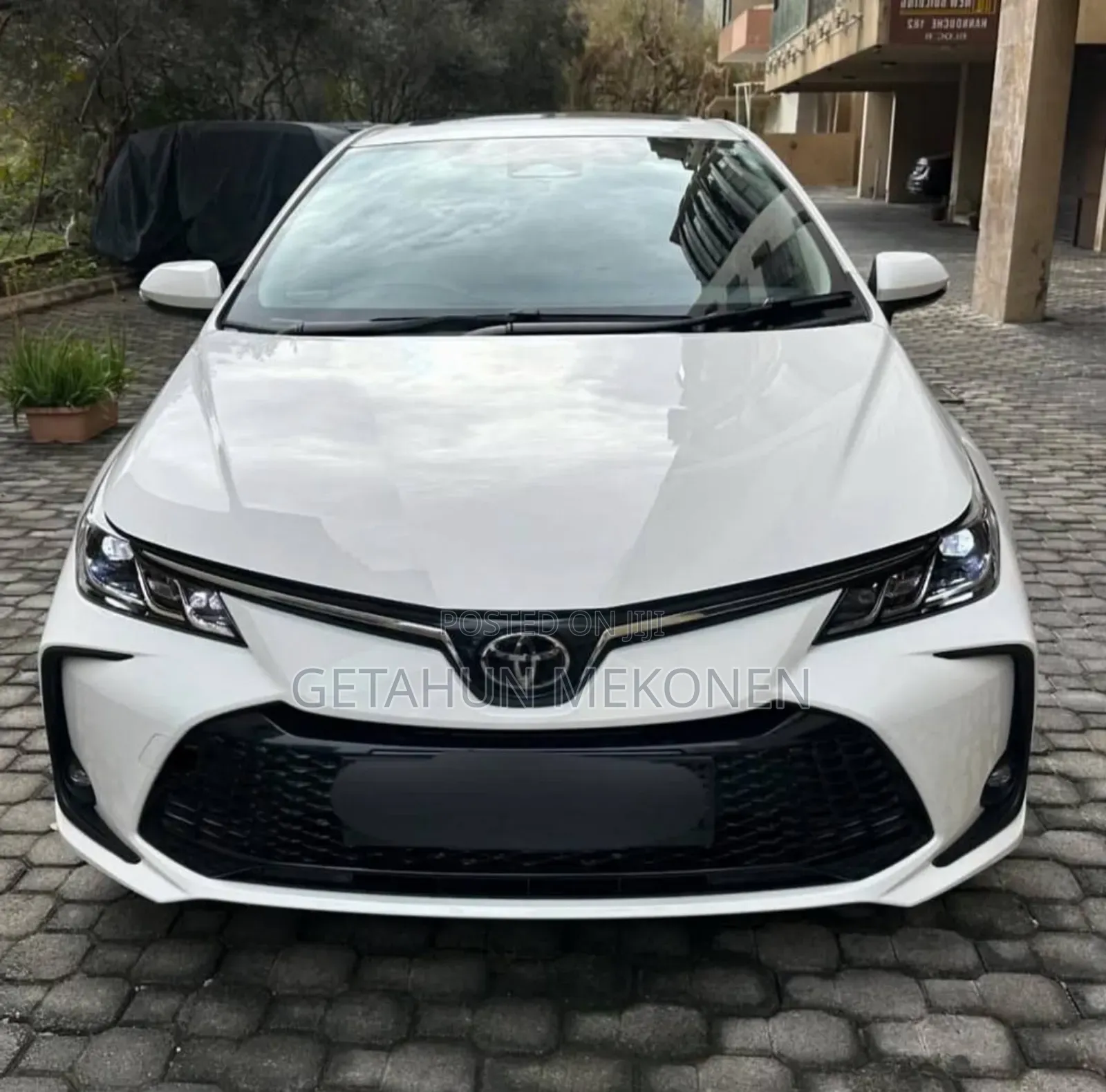 Toyota Corolla 2022 White