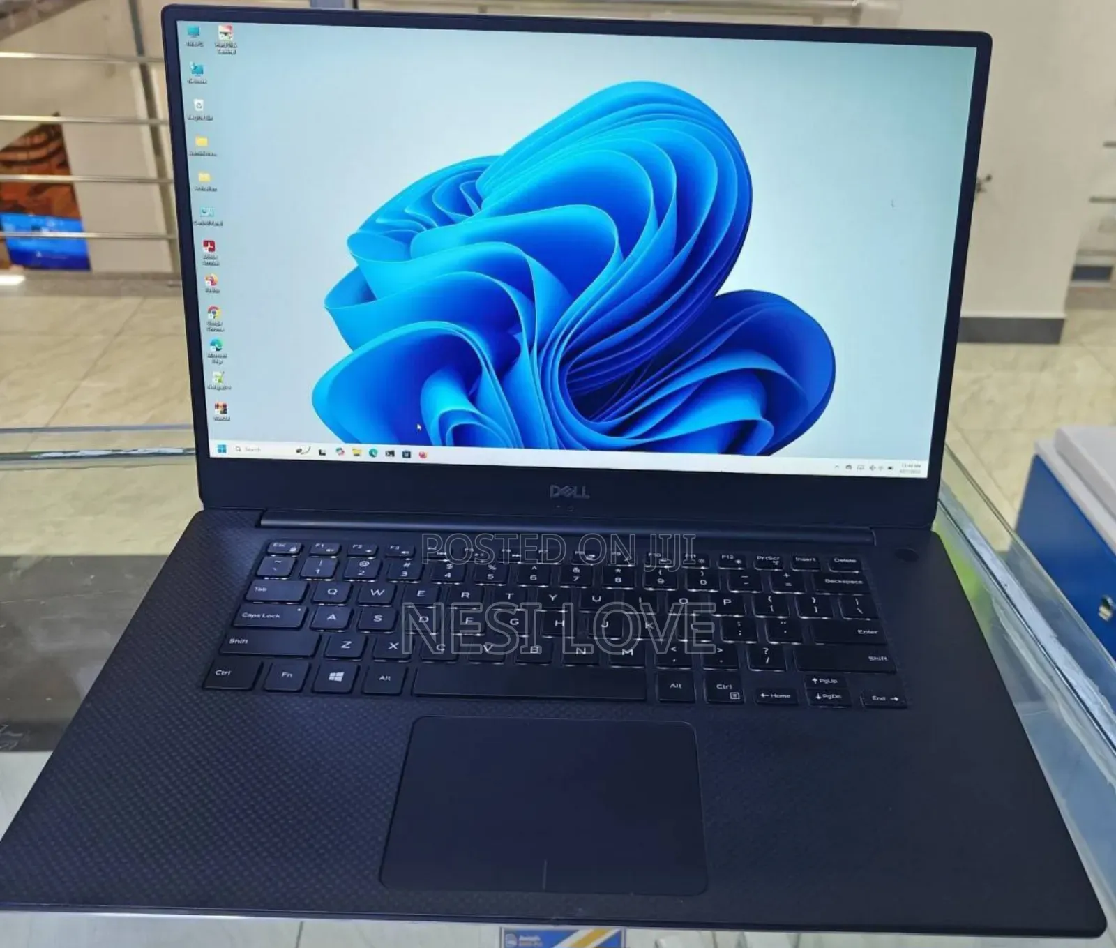 New Laptop Dell Precision 5530 16GB Intel Core i7 SSD 512GB