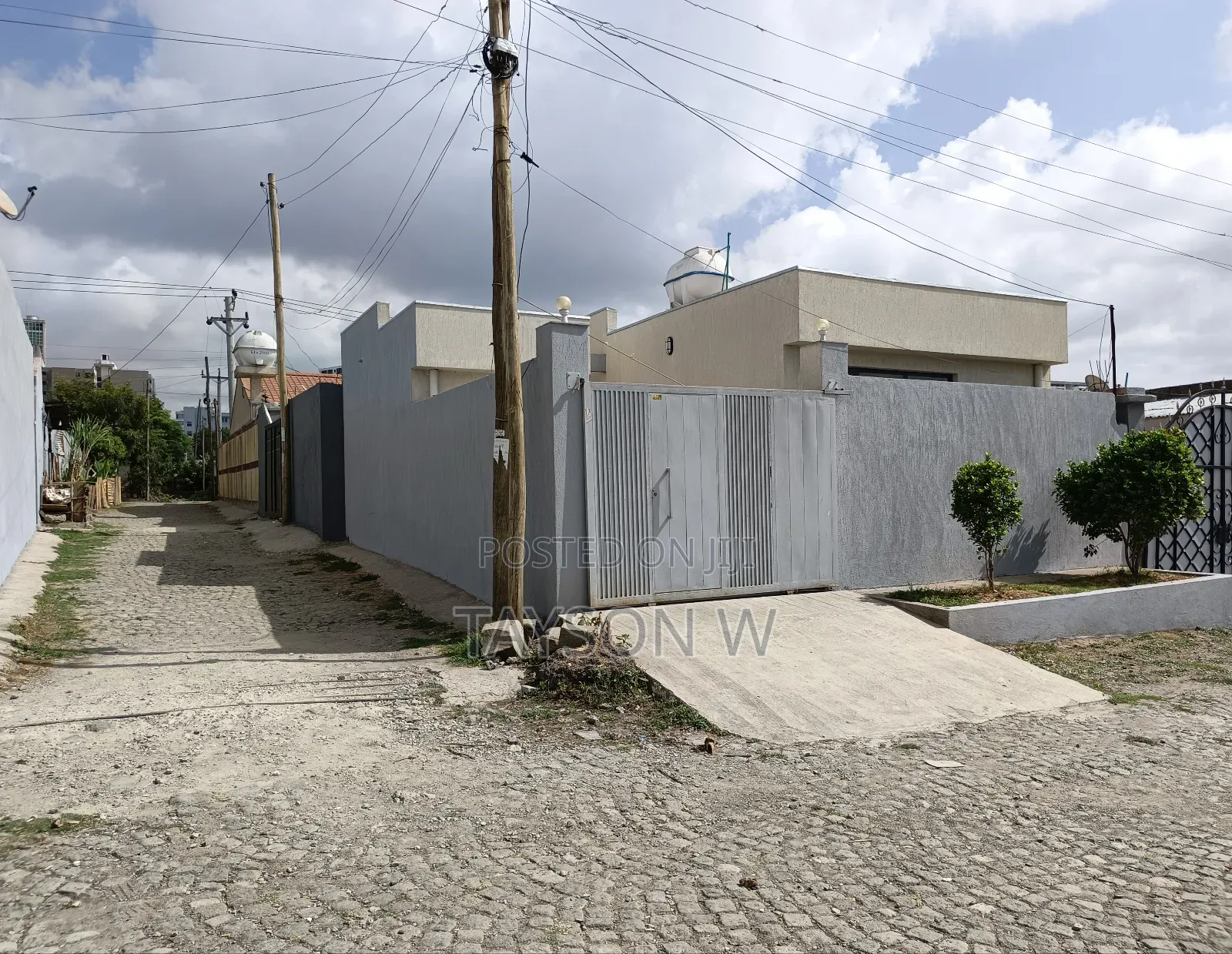 2bdrm Villa in Addis Ababa Figa, Bole for sale