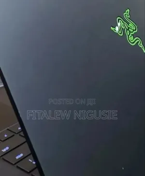 New Laptop Razer Blade 16GB Intel Core i7 SSD 512GB