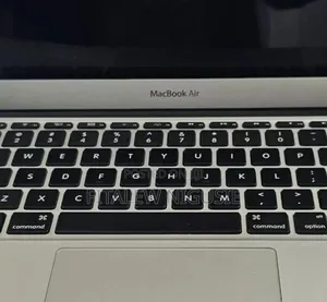 Laptop Apple MacBook Air 2015 4GB SSD 128GB