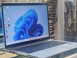 New Laptop HP EliteBook 840 G8 16GB Intel Core i7 SSD 512GB