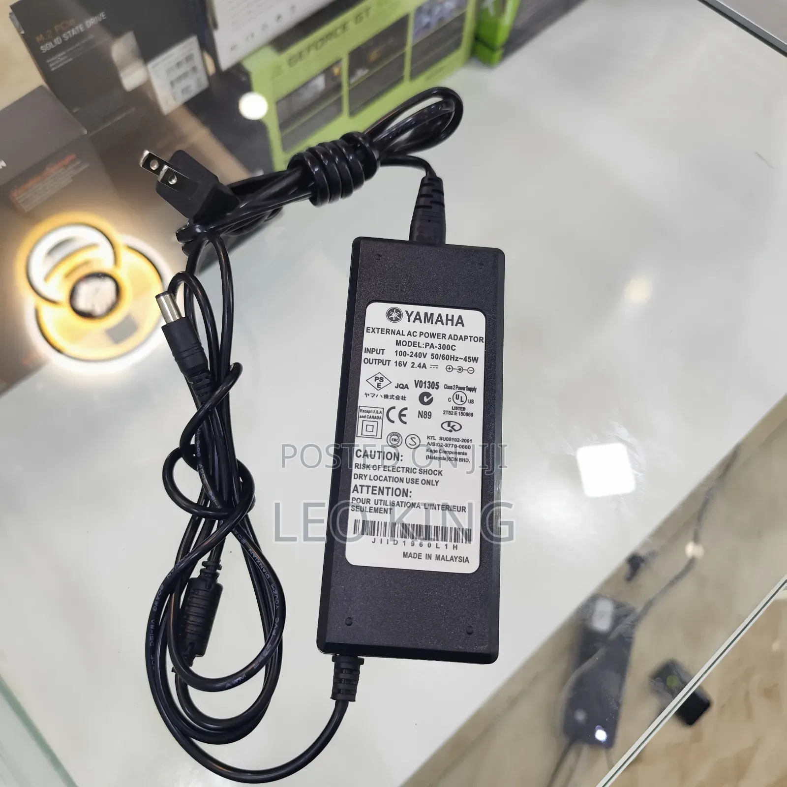 Yamah Piano Keyboard Charger -External Ac Power Adapter 45 W Original