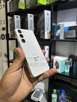 New Samsung Galaxy S23 256 GB White