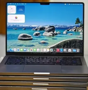 New Laptop Apple MacBook Pro M1 32GB Apple M1 Pro SSD 512GB