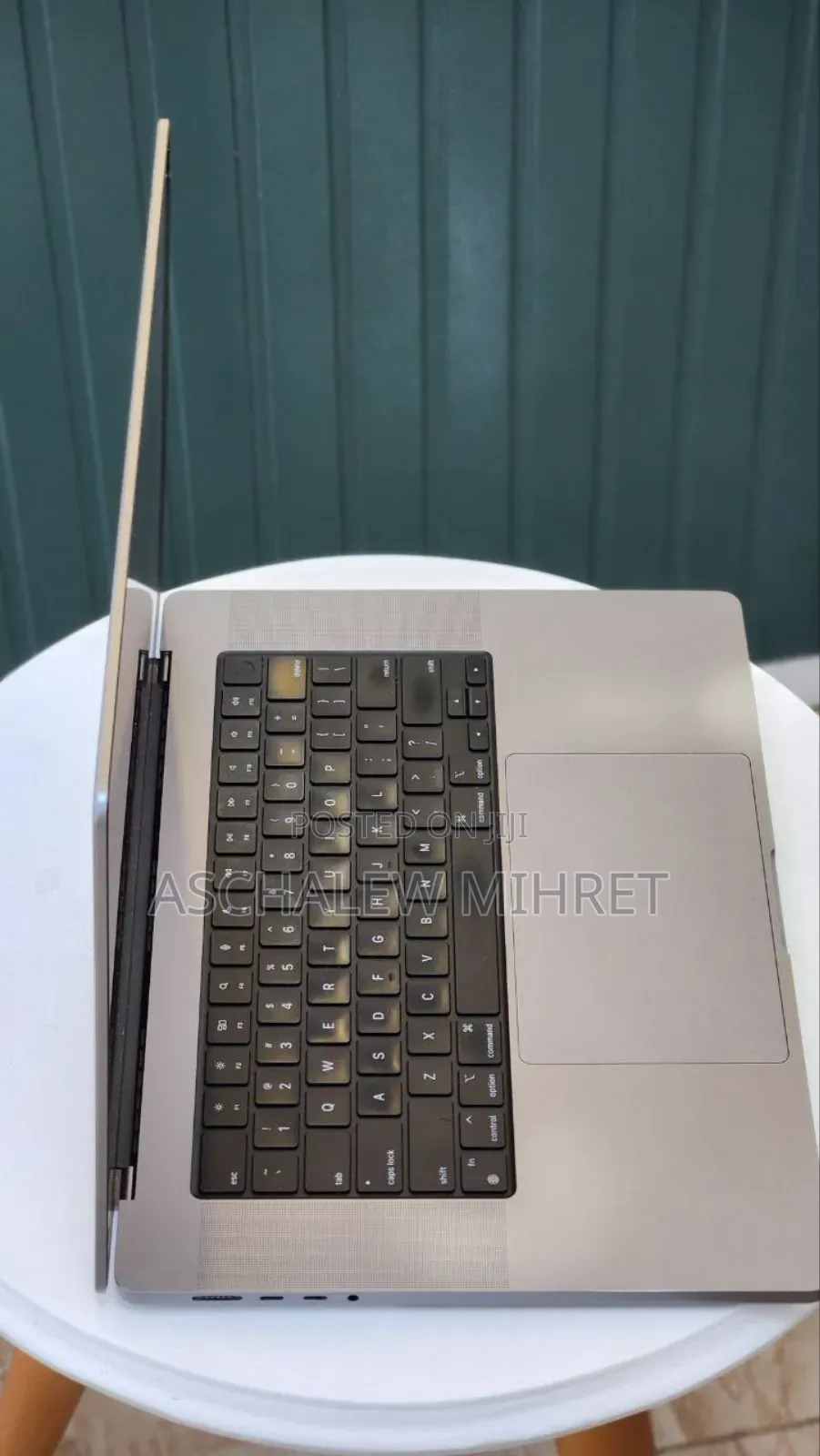 New Laptop Apple MacBook Pro 2021 M1 16GB Apple M1 Pro SSD 1T