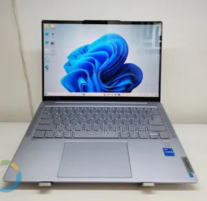 New Laptop Lenovo 16GB Intel Core i5 SSD 512GB