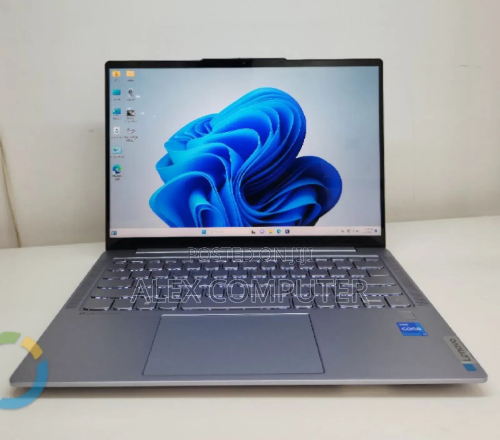 New Laptop Lenovo 16GB Intel Core i5 SSD 512GB