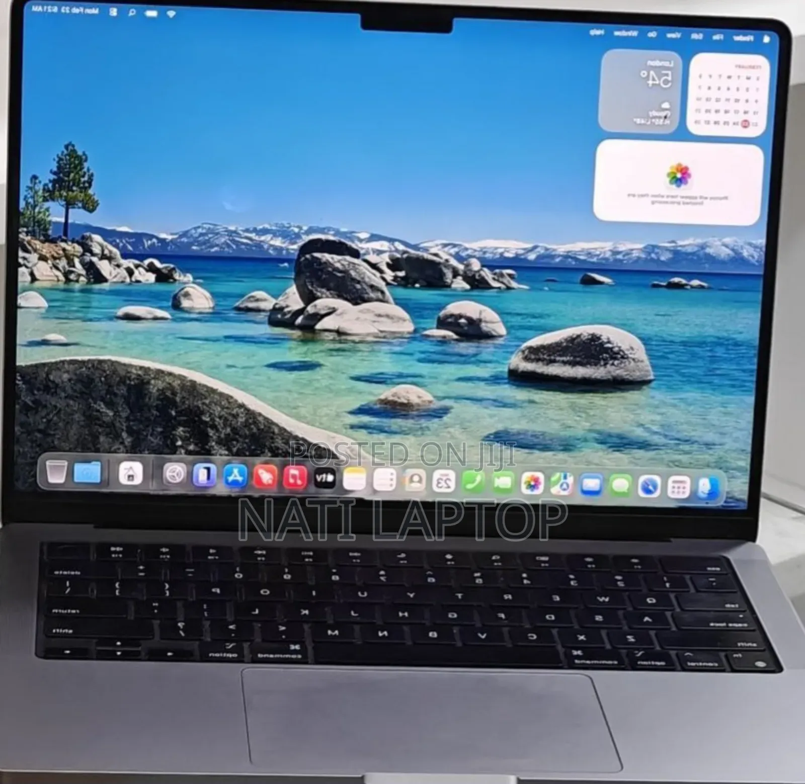 New Laptop Apple MacBook Pro 2023 M3 14-inch 8GB Apple M3 SSD 512GB