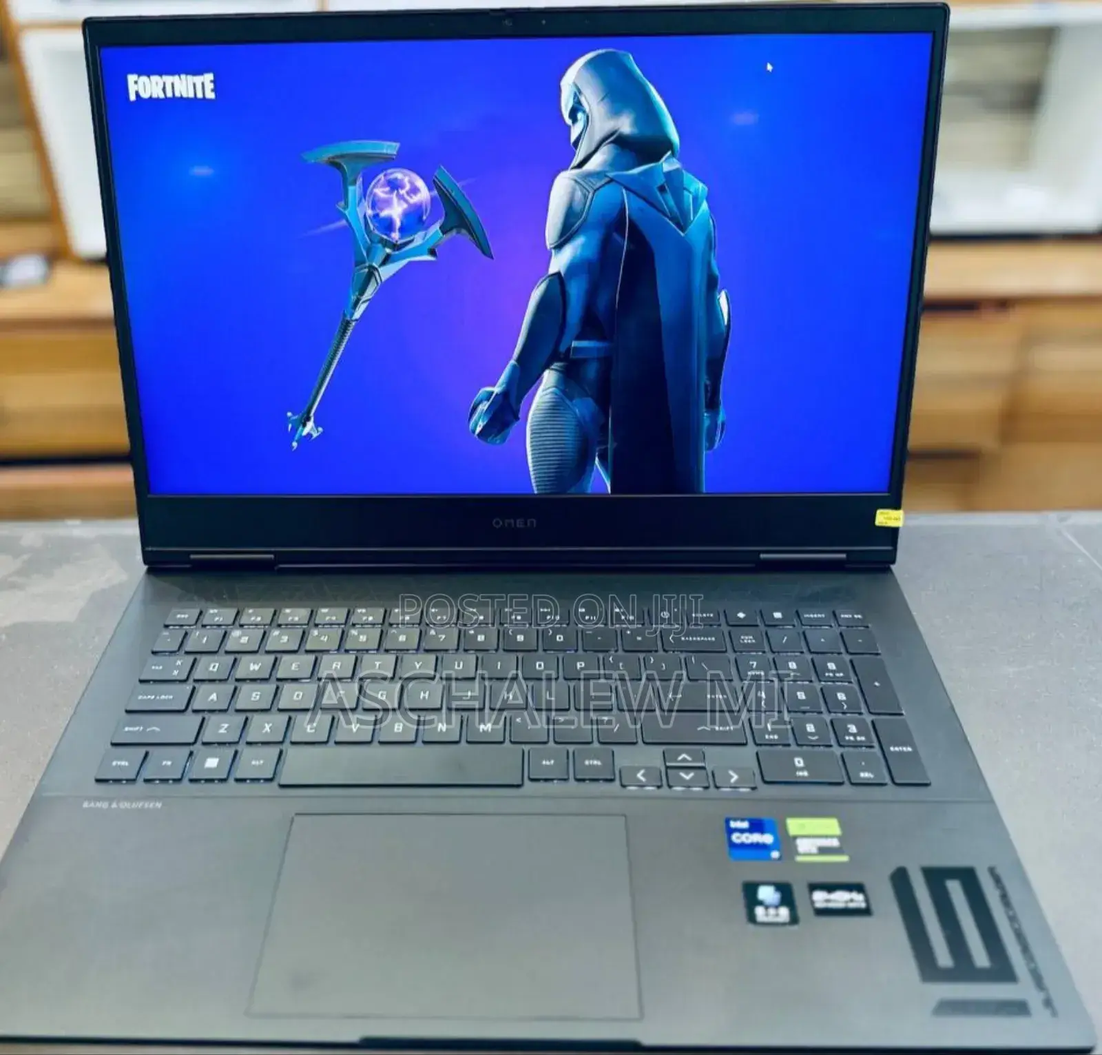New Laptop HP Omen 16 16GB Intel Core i9 SSD 1T