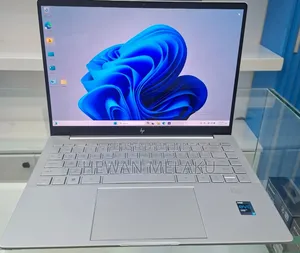 New Laptop HP Pavilion 14 16GB Intel Core i7 SSD 1T