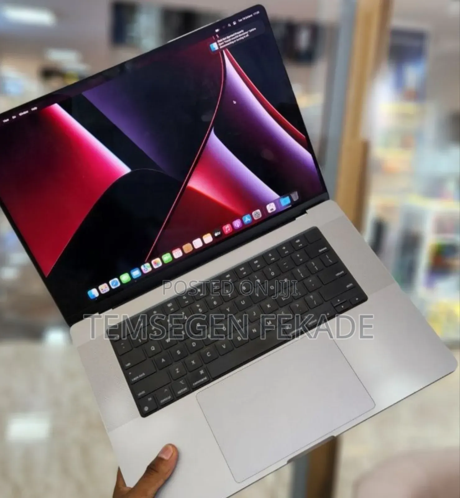New Laptop Apple MacBook Pro 2020 16GB Apple M1 Pro SSD 1T