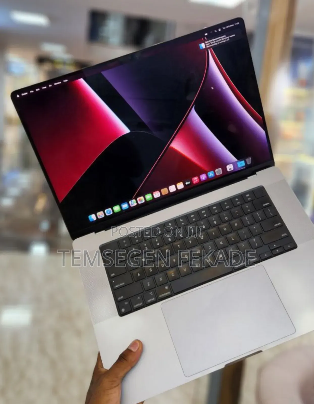 New Laptop Apple MacBook Pro 2020 16GB Apple M1 Pro SSD 1T