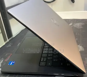 New Laptop Dell Precision 5560 16GB Intel Core i7 SSD 512GB