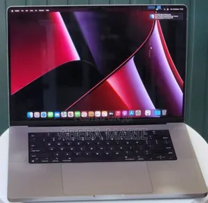 New Laptop Apple MacBook Pro M1 16GB Apple M1 Pro SSD 1T