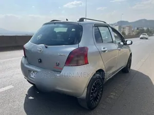 Toyota Yaris 2008 Silver