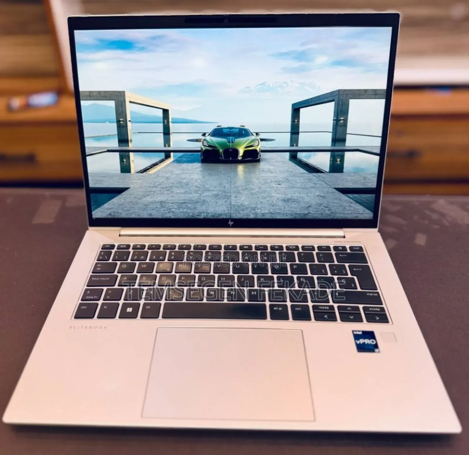 New Laptop HP EliteBook x360 1040 G9 16GB Intel Core i7 SSD 512GB